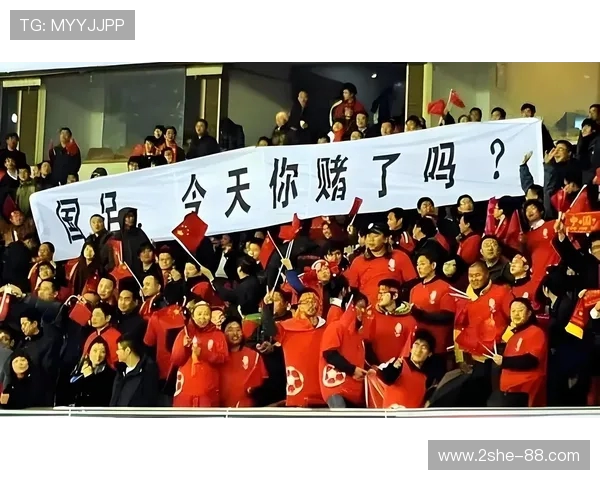 苏超赛场 “人走场净” 成常态 保洁阿姨笑称 “失业”(2)